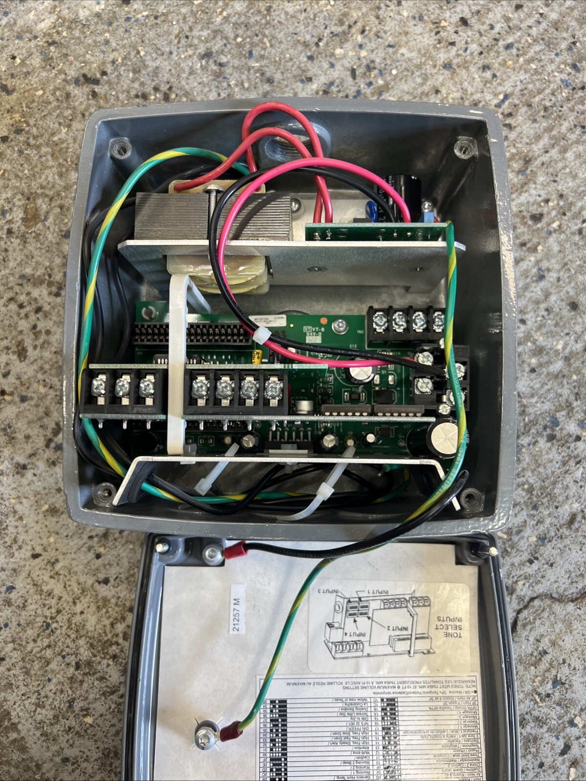 Picture 3 of 6