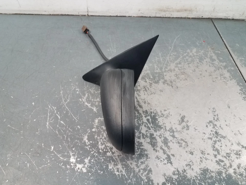 2005 Grand Marquis / Crown Vic Vic Victoria 左侧镜 #9031 G3 — 第 3/4 张图片