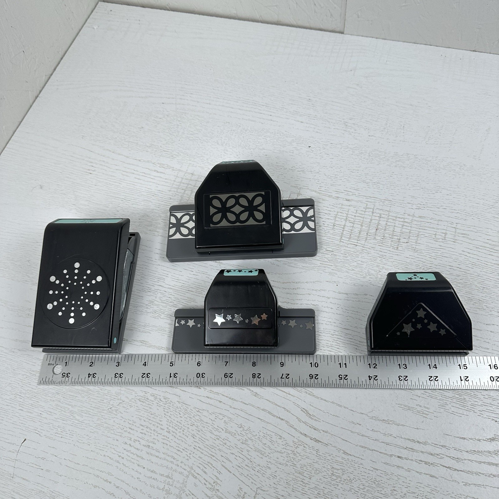 EK Success Paper Punch Lot Of 4 2 Edgers 1 Corner 1 Large Burst Scrapbook Craft