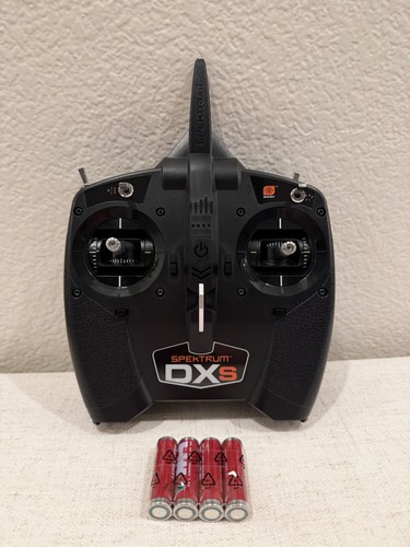 Spektrum DXS Transmitter / RC Plane Controller / Model# SPMR1010. NEW OPEN BOX - Picture 1 of 9