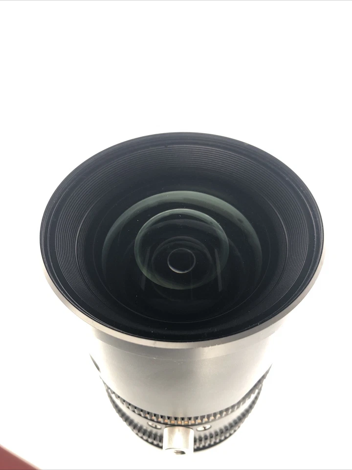 Great Joy T2.9 35mm 1.8x Anamorphic Lens PL + EF Mount - Photo 4/4