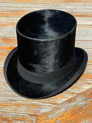 Vintage silk plush top hat - Royal Ascot ready - Image 1 of 4