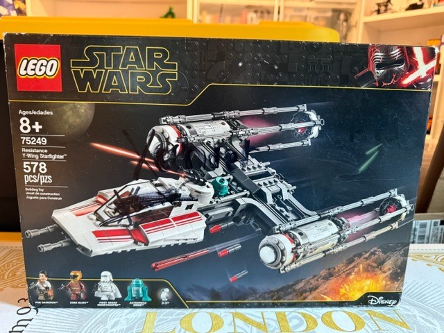 LEGO Star Wars: Resistance Y-Wing Starfighter (75249)