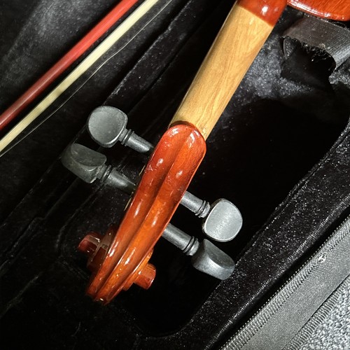 Unbranded Violin With Soft Case - Picture 15 of 18