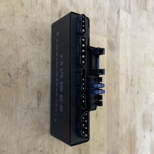 97-04 Mercedes R170 SLK230 E320 Engine Management Relay Fuse Box ...
