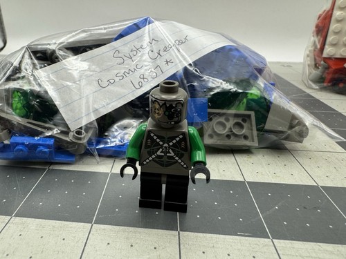 LEGO System Vintage Space Insectiods Cosmic Creeper 6837 Incomplete* - Picture 2 of 9