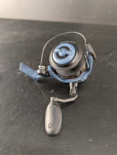 Quantum Smoke X 30 Pt Smx30xpt Fishing Reel Titanium Bail - Picture 4 of 6