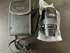 Sigma AF 75-200mm f3.8 Lens for Pentax K-Mount with 55mm Filter and Carry Case