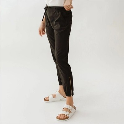 Albion Jetsetter joggers with Gold Zippers black Size XS