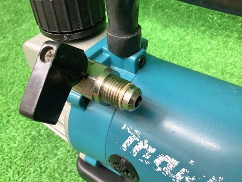 Bomba de vacío inalámbrica Makita VP180DZ 18V solo para cuerpo de aire acondicionado HVAC - Imagen 7 de 7