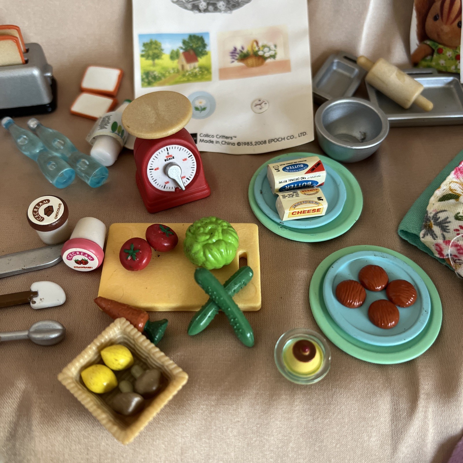 Sylvanian Families Calico Critters Dollhouse Accessories And Clothes
