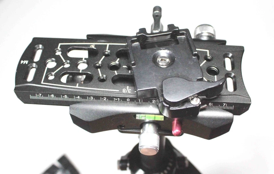 LAING Handheld Stabilizer P-4S 1-15kg Steadycamv for Dslr Camera With Bag - Image 2 of 4