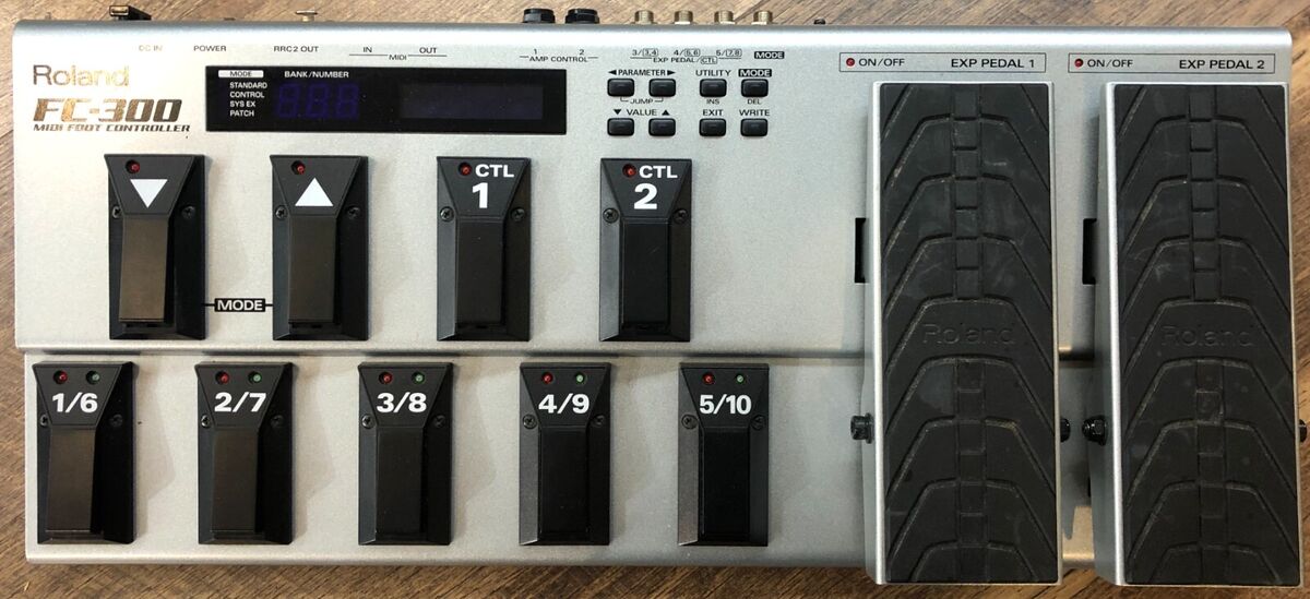 Roland VG-99 V-Guitar Modeling Synth with GK-3 Pickup and FC Roland VG-99 V-Guitar Modeling Synth with GK-3 Pickup and FC