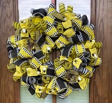 Summer Bumble Bee Deco Mesh Wreath, Summer Wreath for Front Door