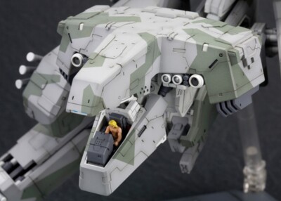 KOTOBUKIYA METAL GEAR REX 1/100 Plastic Model Kits METAL GEAR