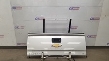 18 Chevy Silverado 1500 Lt Tail Gate With Rear View Camera Silver