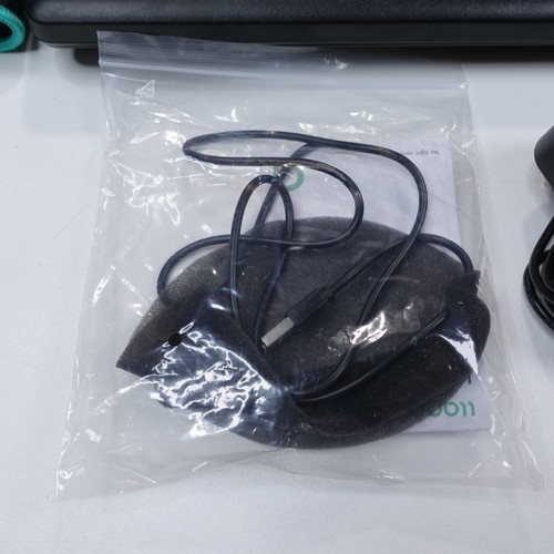 Llano V12 Laptop Cooling Pad Powerful Turbo Fan + Mat - No Light Version - Black - Picture 3 of 9