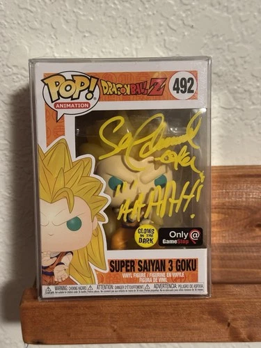 FUNKO POP Super Saiyan 3 Goku (glow) #492 Signed By Sean Schemmel No Cert