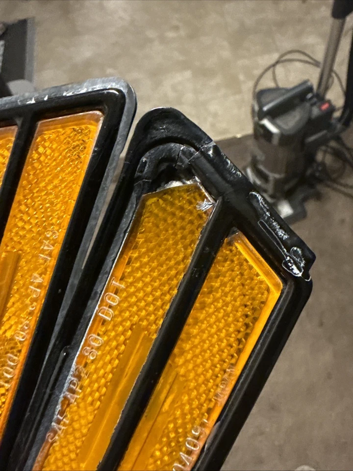 1983-1987 MITSUBISHI STARION CHRYSLER CONQUEST ОРИГИНАЛЬНЫЕ УЗКИЕ БОКОВЫЕ МАРКЕРЫ - Изображение 4 из 4