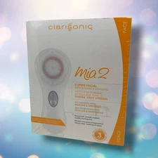 New Clarisonic Mia 2 Sonic Facial Skin Cleansing Brush 2 Speeds White Sealed Box