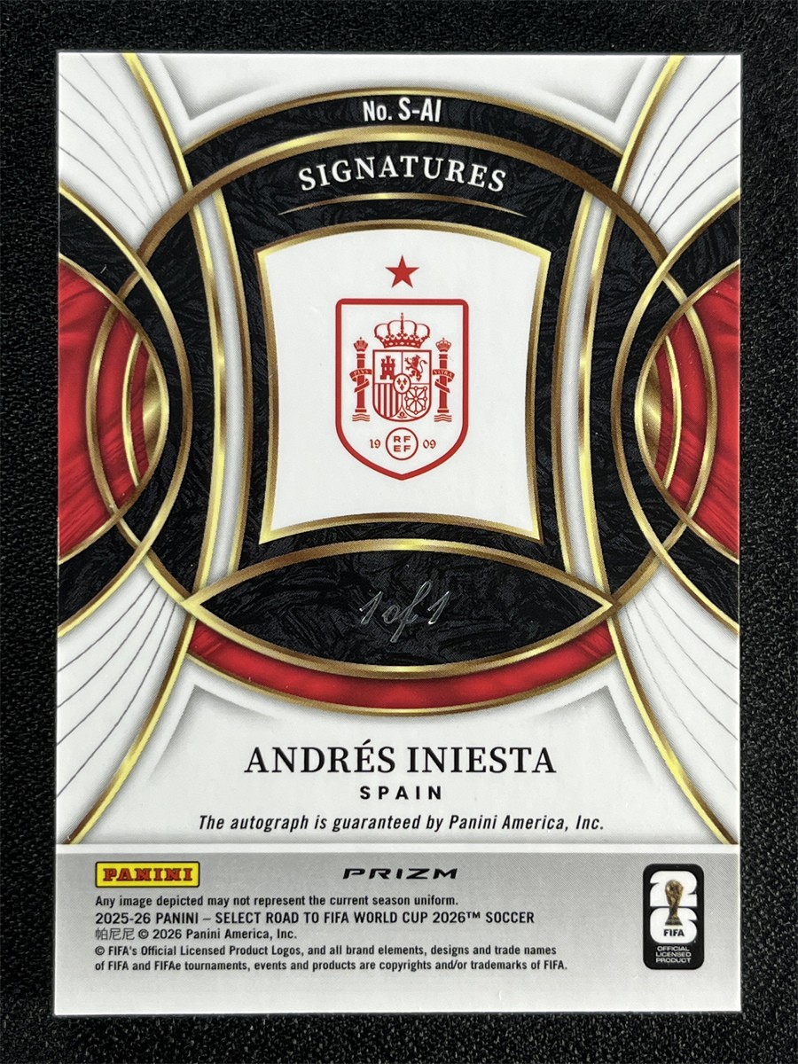 1/1 One Of One ! 2025-26 Panini Select Andres Iniesta Black Signatures Auto view 2