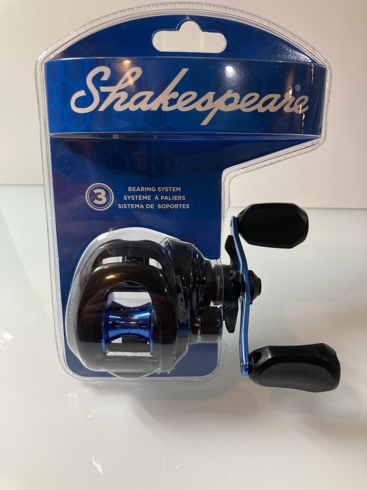 Shakespeare Agility Right-Hand Low Profile Baitcast Reel