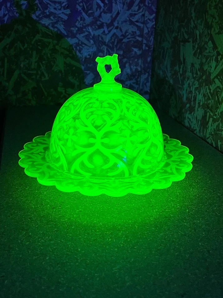NORTHWOOD VASELINE OPALESCENT SPANISH LACE BUTTER DISH 1899 *Glows*
Opens in a new window or tab