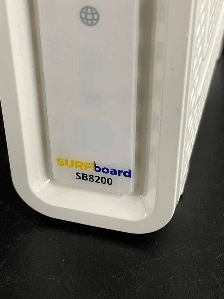ARRIS (SB8200) - Cable Modem - Fast DOCSIS 3.1 32x8 - Image 2 of 4