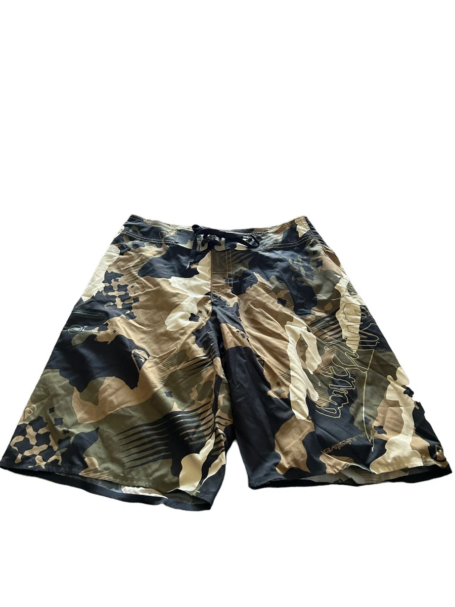 Quiksilver camo cheap board shorts