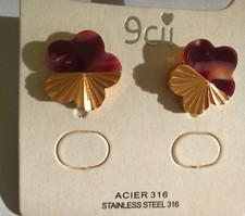 Earrings Flower Shaped Burgundy/Maroon And Gold Coloured Detail. Stainless Steel