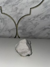 Weißer Baryt  Rohstein Edelstein Heilstein ( 4 cm )