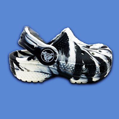 Crocs Classic Clogs Marbled Tie Dye Graphic Black & White  display picture 3