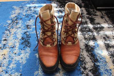 Vintage 90 s Nike Air ACG Nevis Tall Leather Hiking Boots Sherpa 