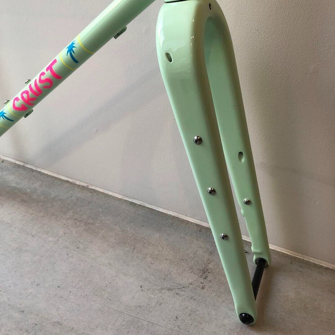CRUST BIKES Evasion Lite Frame SIZE M* USED | eBay CRUST BIKES Evasion Lite Frame SIZE M* USED | eBay