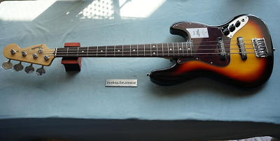 Fender Made in Japan Junior Collection Jazz Bass 3-Color Sunburst