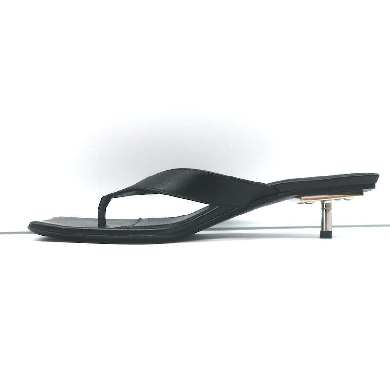 Balenciaga Metal 40 Thong Sandals Black Leather Size 36.5 Balenciaga Metal 40 Thong Sandals Black Leather Size 36.5