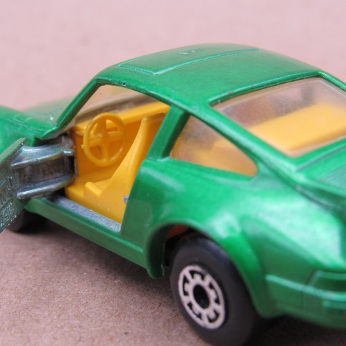 Matchbox No. 3 Porsche Turbo, Green - Yellow Interior, 1978 Lesney, Superfast - Picture 3 of 12