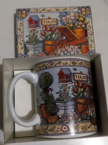 1998 Lang and Wise “Welcome To My Garden Susan Winget Coffee  12oz. Mug SW#15