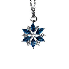 NWT Silvertone Open Center Blue Snowflake Necklace 18 In Chain, .6in pendant