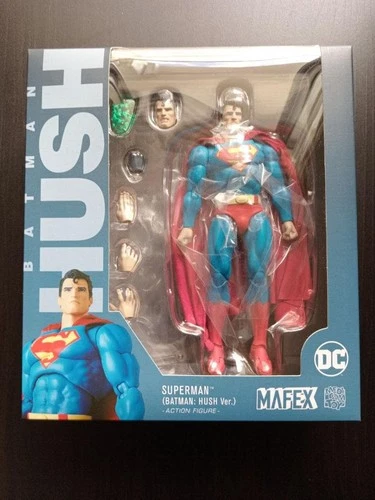 MAFEX Hush Superman 73197