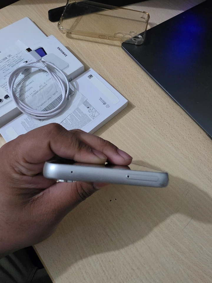 Samsung Galaxy A54 5G · 256GB, foto 4 di 5