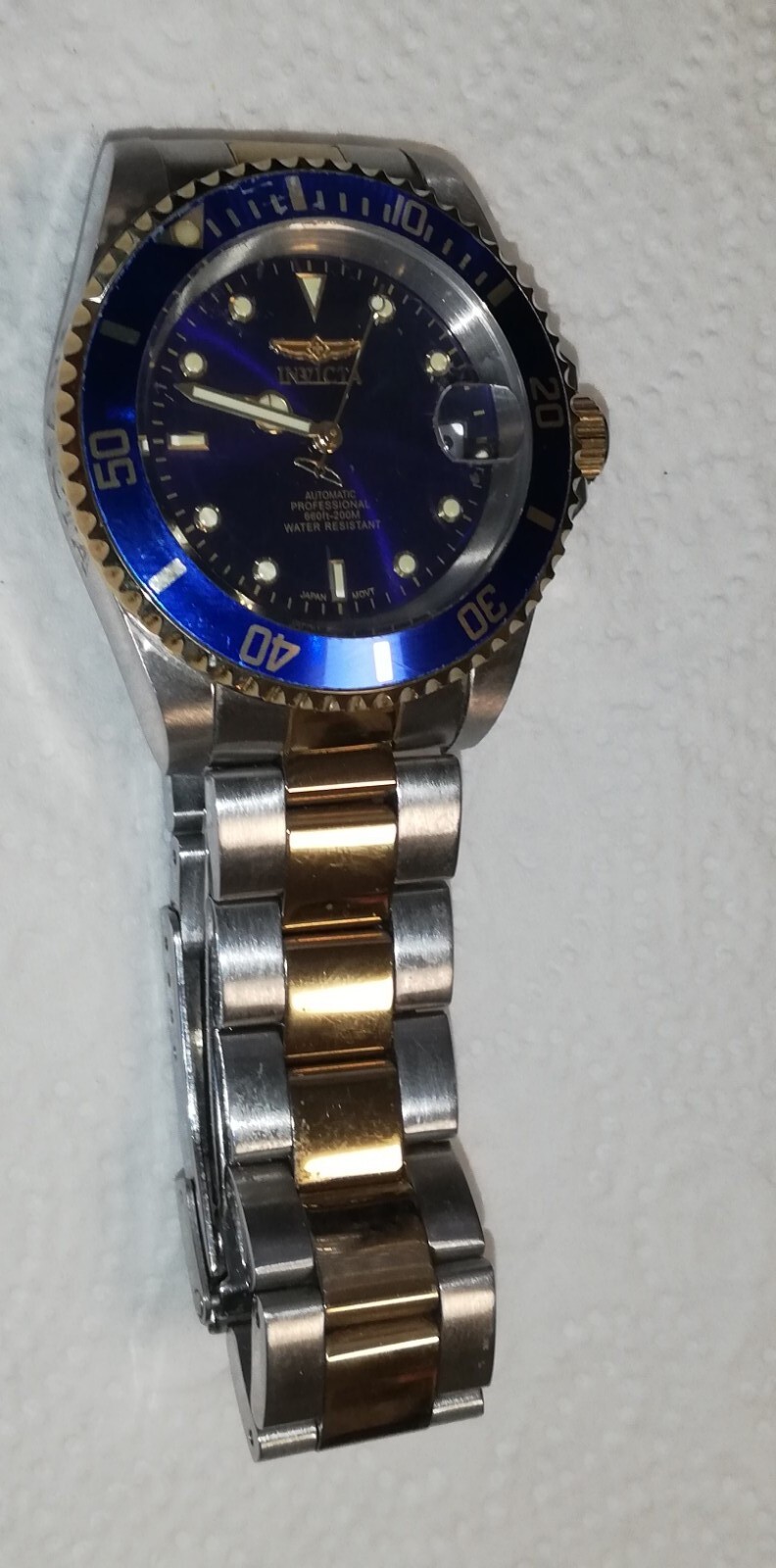 Invicta Herren (Taucheruhr 200m 