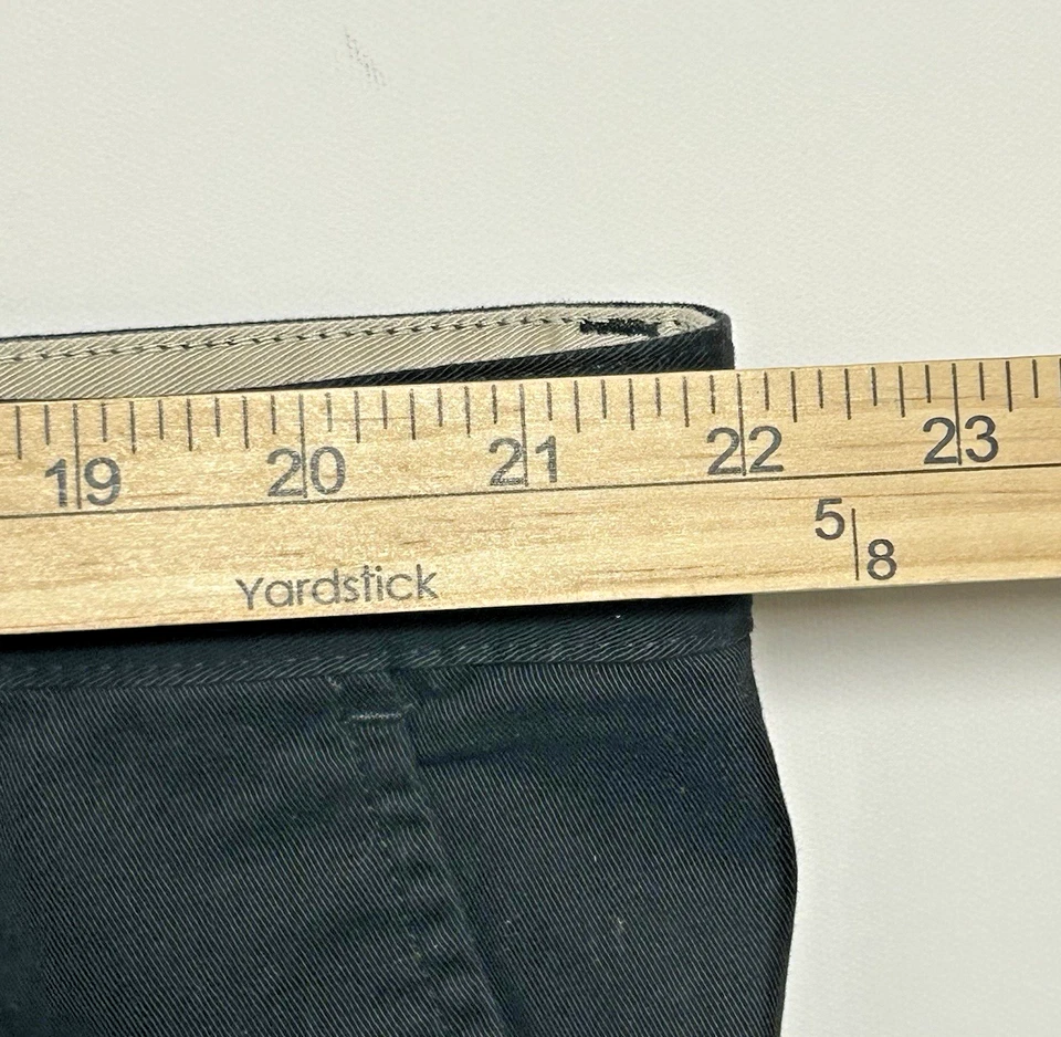 Pantalones Cortos Farah Para Hombre Talla 44 Negros Plisados Frontales 100% Algodón Usados en Excelente Condición Foto 4 de 4