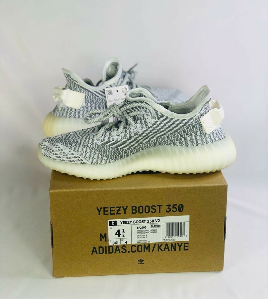 Size 4.5 - adidas Yeezy Boost 350 V2 