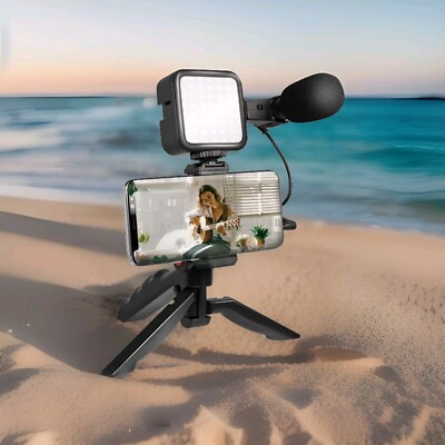 Vlogger Kit mit LED-Licht, Mikrofon + Stativ, für 4,7 7'' Smartphones Handy Blog