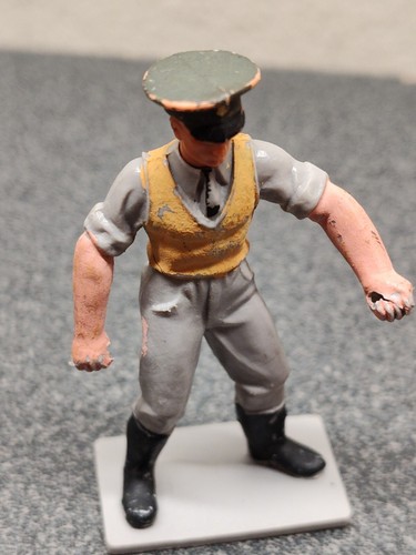 Vintage Britains LTD Zoo keeper Plastic Figure - 1970's - Picture 6 of 7