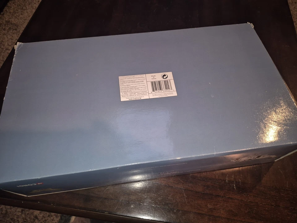 Corgi AA33402 Sikorsky Sea King Helicopter 1969 Apollo 11 Recovery NASA - Image 2 of 4