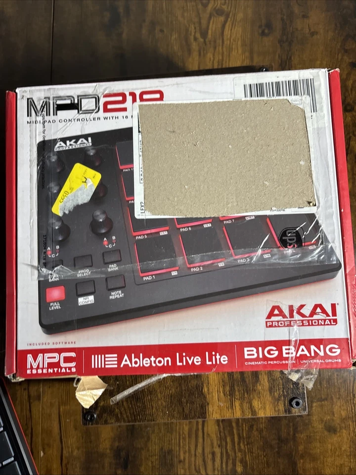 Akai MPD218 Professional Midi Drum Pad Controller ohne Kabel ungetestet - Bild 3 von 3