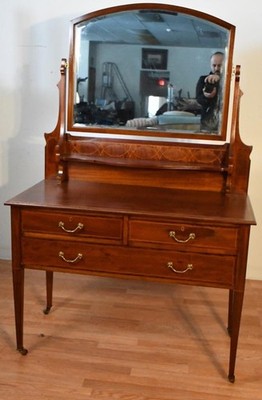 1900s Antique Maple & CO English Hepplewhite Mahogany ladies Vanity and mirror