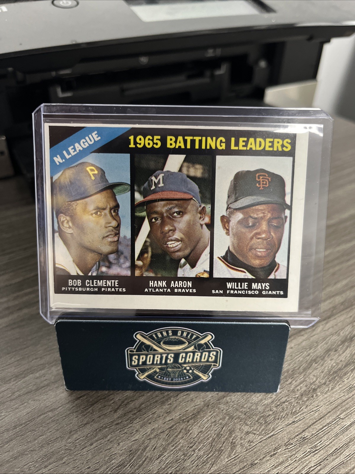 1966 Topps Set-Break #215 Clem/Aaron/Mays Excellent Cond.